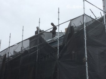 軒先唐草板金取付