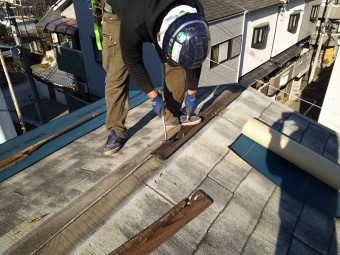 屋根カバー工事