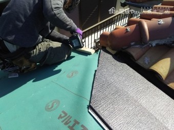 ケラバ板金施工