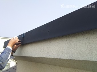 板金ジョイント部のコーキング剤処理