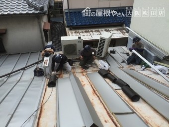 瓦棒屋根カバー工法