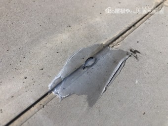 塩ビシート穴埋め