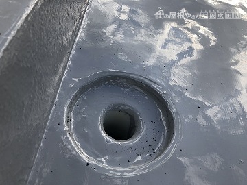 ウレタン防水工事施工後ドレン廻りの様子