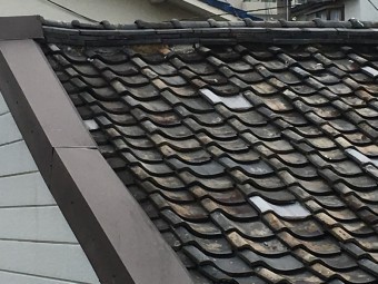 瓦屋根漆喰