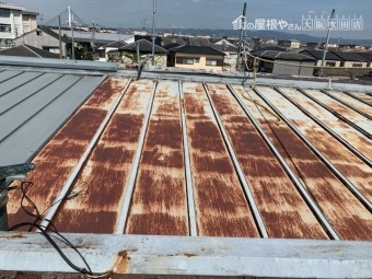 屋根カバー
