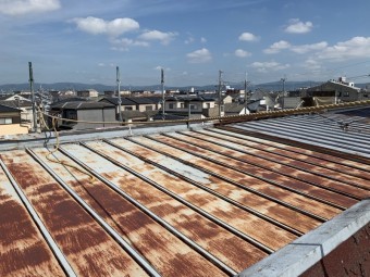 屋根カバー