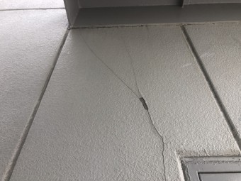 外壁クラック