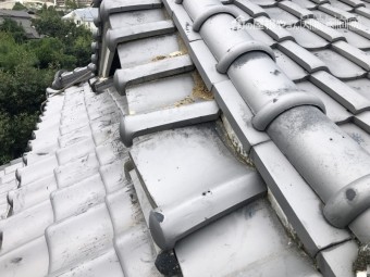 台風で被災した瓦屋根