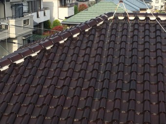瓦屋根