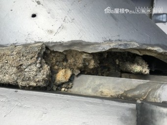 棟の漆喰