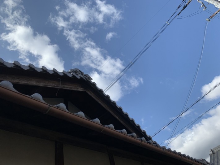 建物屋根外観