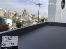 立ち上がりシート貼り