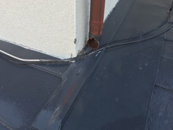 劣化した雨樋