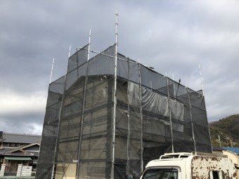 資材置き場倉庫足場組完成