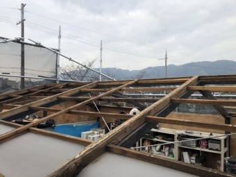 板金屋根解体