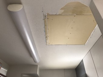 点検口設置