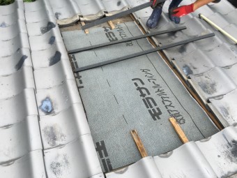 タフモック プラスチック樹脂製の桟の取り付け