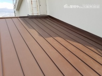 屋根カバー工事