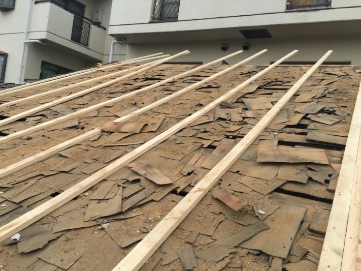 屋根葺き替え工事
