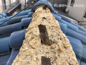 瓦屋根大棟の不具合