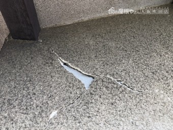 地震の揺れで発生した亀裂・クラック