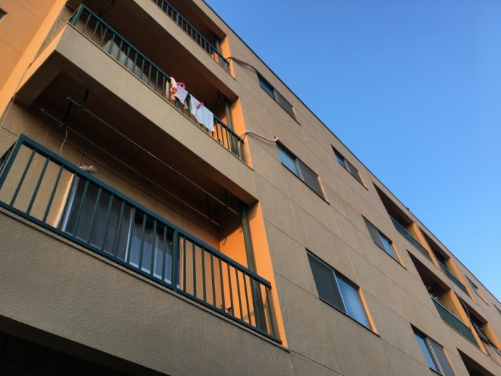 マンションベランダ外観