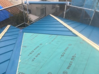 屋根葺き替え工事