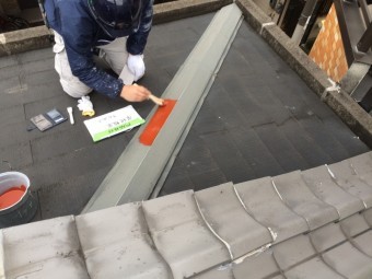 屋根板金サビ止め塗装