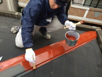 屋根板金サビ止め塗装