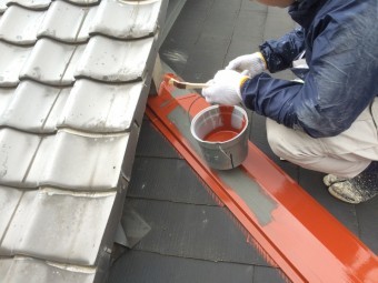 屋根板金サビ止め塗装