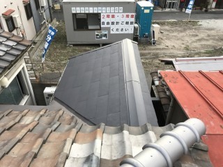 補修後のスレート屋根