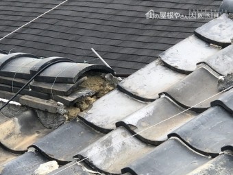 地震で被災のあった瓦屋根