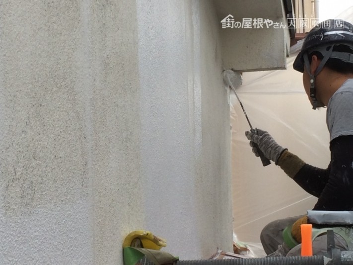 ローラーで外壁塗装