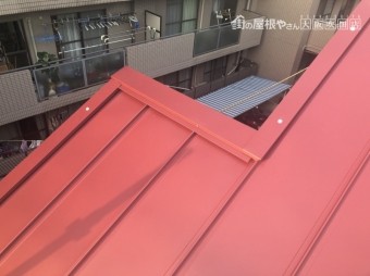 屋根カバー工事