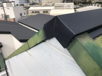 棟板金のおさめ