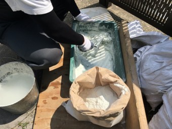 漆喰撹拌