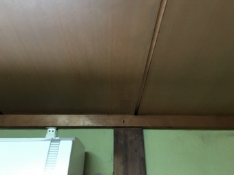 天井雨漏り雨染み