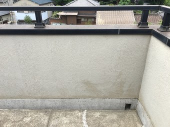 防水工事前ベランダ