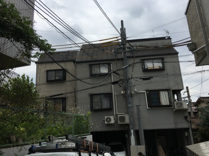 3階建て建物外観