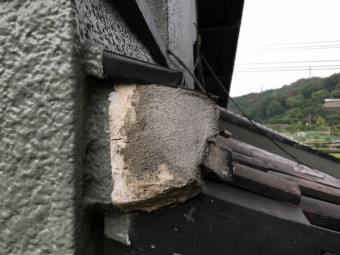 屋根漆喰はがれ