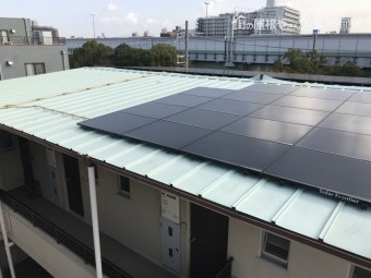 劣化した金属屋根