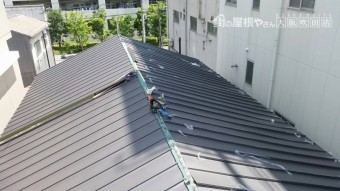 屋根施工完了