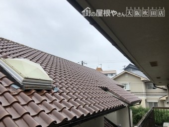台風で破損した瓦屋根