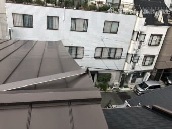 ガルバリウム鋼板屋根飛散