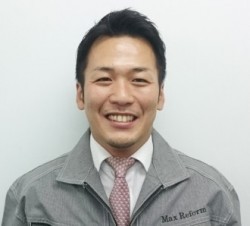 街の屋根やさん大阪吹田店宮崎徹