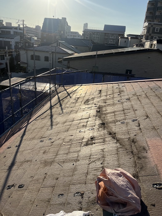 池田市｜屋根リフォーム時の太陽光パネル脱着とは？工事工程を解説