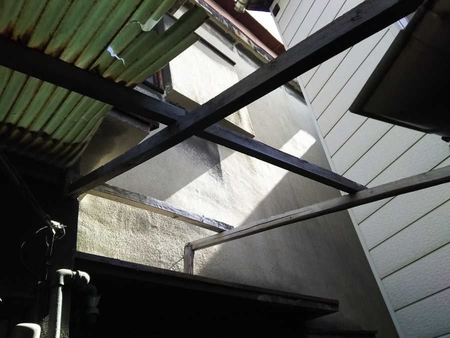 既存波板　撤去前