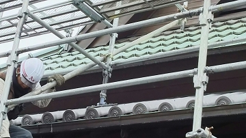 足場作成の様子