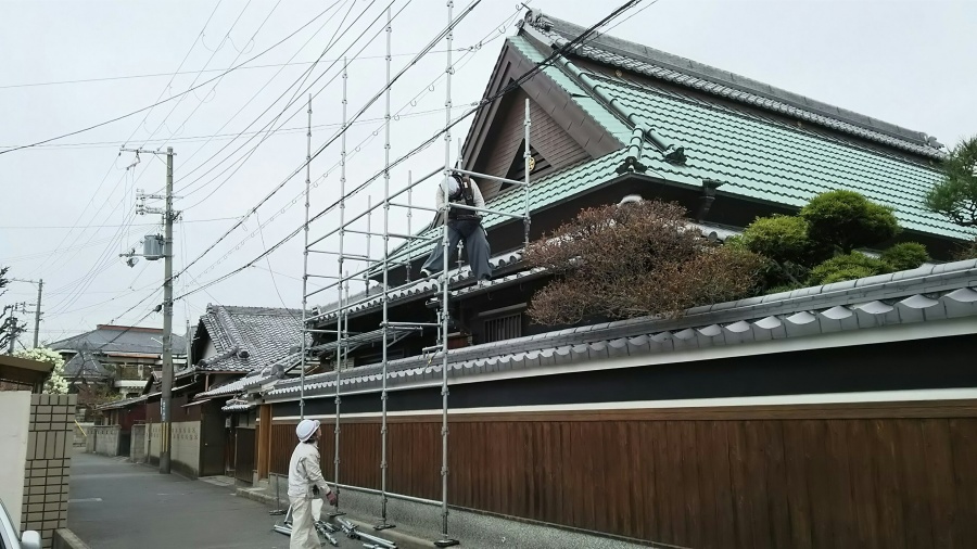 足場作成の様子