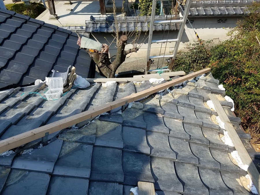 防災棟の施工　垂木の設置